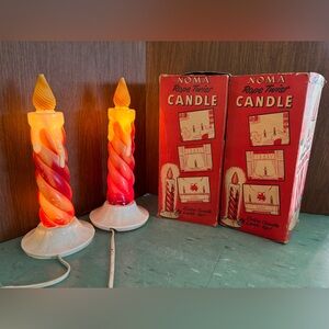 Pair of vintage 1940s Noma Rope Twist light up candles Christmas decor